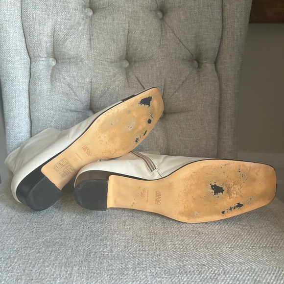 HUGO BOSS Italian Two-tone 100% Leather boots, Cream + Black, Size 39, $500 off! - Picture 8 of 9
